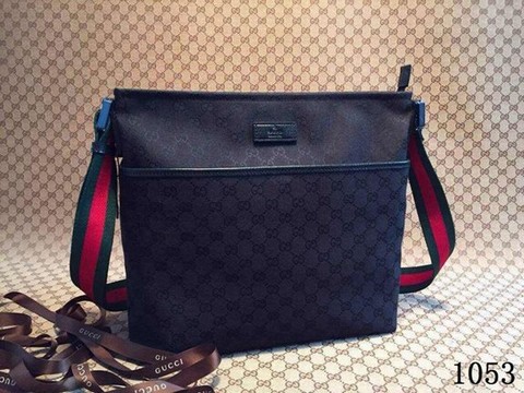 sacoche gucci blanche